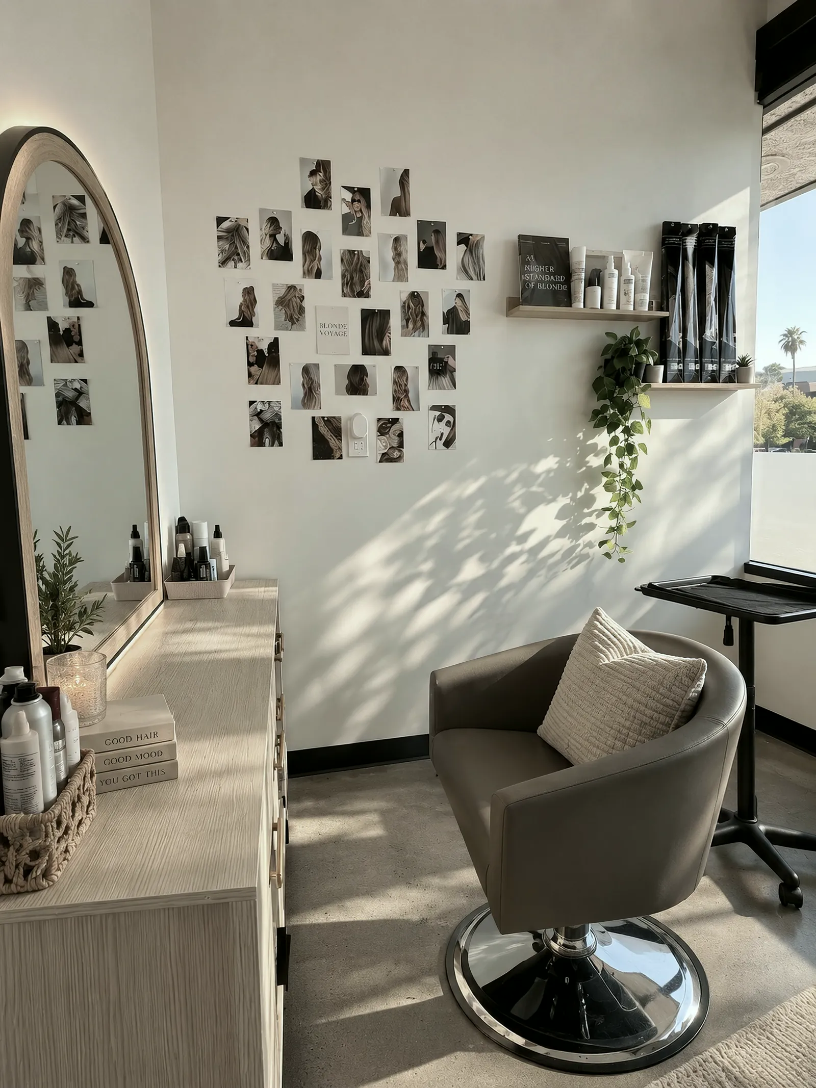 Inside Blonde Voyage Temecula